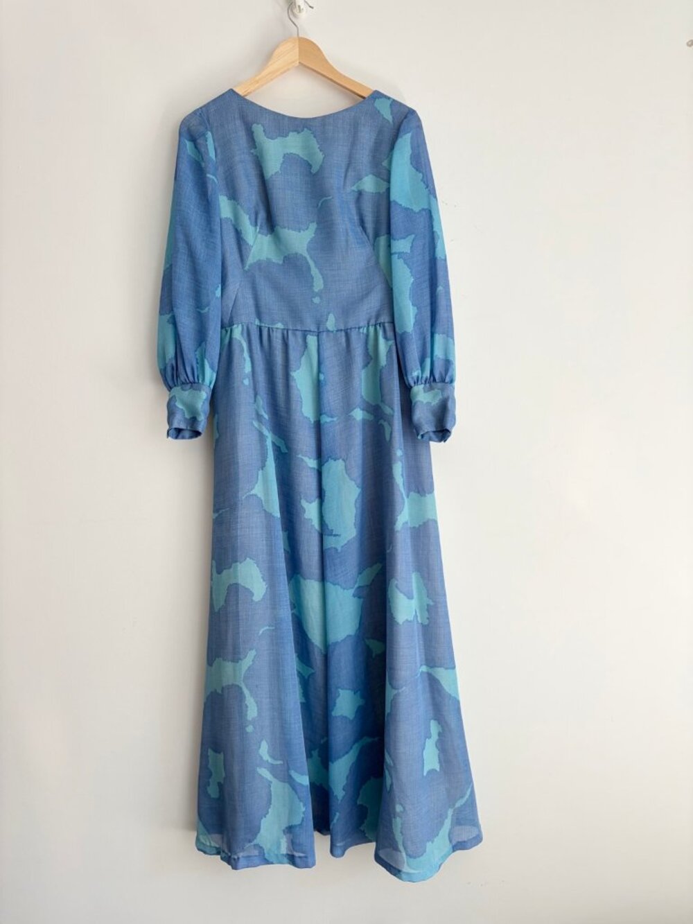 Vintage 1970s Retro Glam Blue Aqua Abstract Maxi Dress with Matching Scarf S